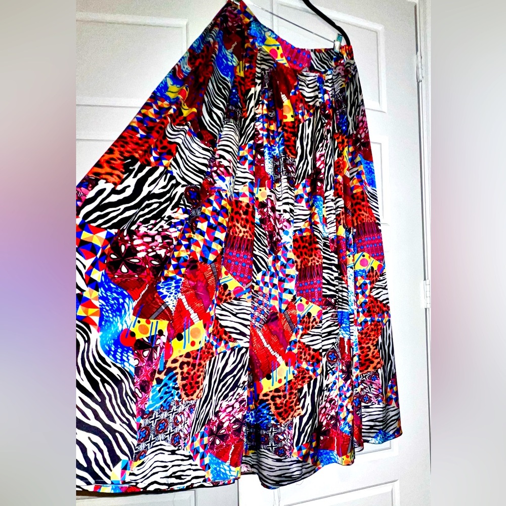 Vibrant Color Long Maxi Skirt Size: 1XL